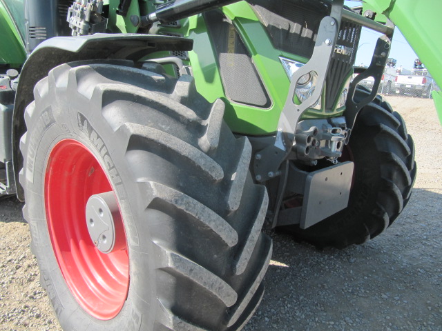 2021 Fendt 716 Gen6 Tractor