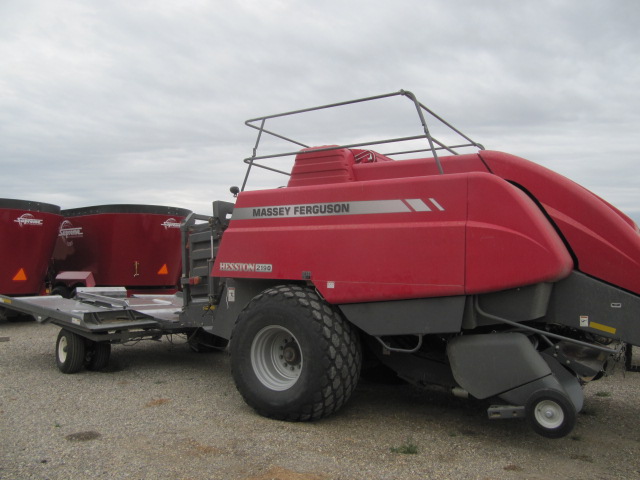 2012 Massey Ferguson 2190 Baler/Big Square