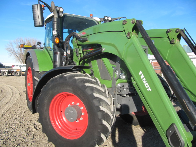 2021 Fendt 716 Gen6 Tractor