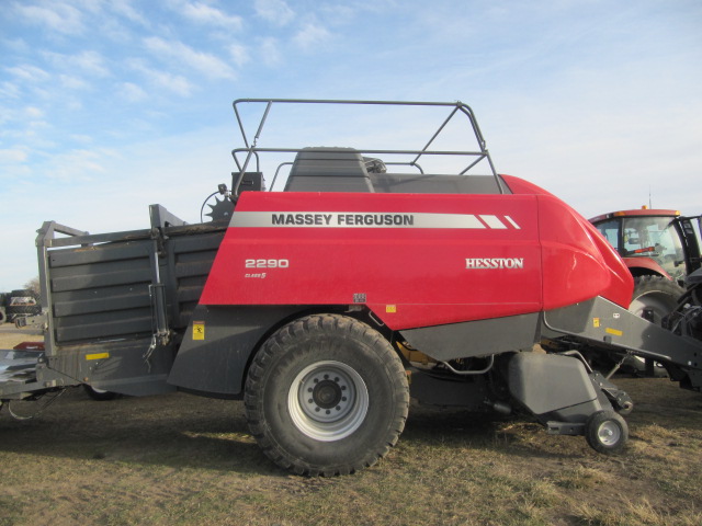 2019 Massey Ferguson 2290 Baler/Big Square