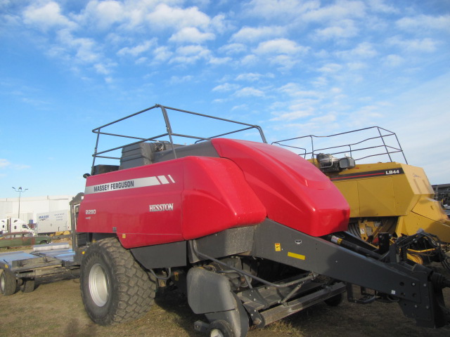 2019 Massey Ferguson 2290 Baler/Big Square