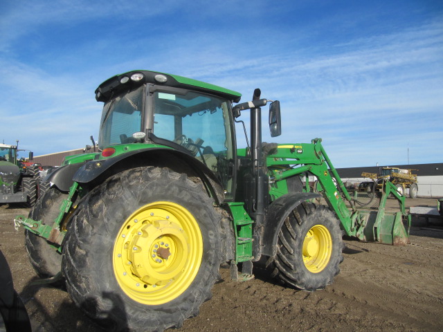 2018 John Deere 6175R Tractor