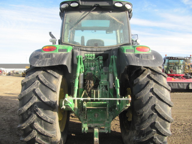 2018 John Deere 6175R Tractor