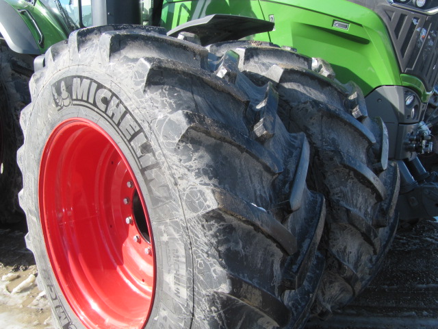 2020 Fendt 1050 Tractor