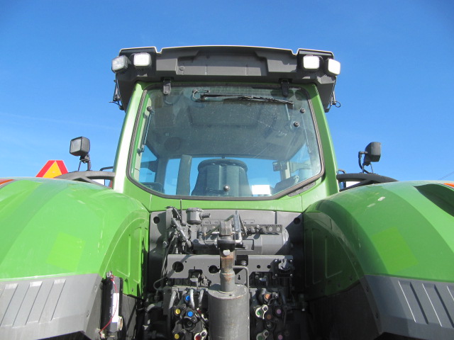 2020 Fendt 1050 Tractor