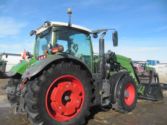 2019 Fendt 718S4 Tractor