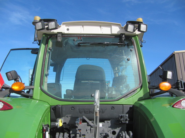 2019 Fendt 718S4 Tractor