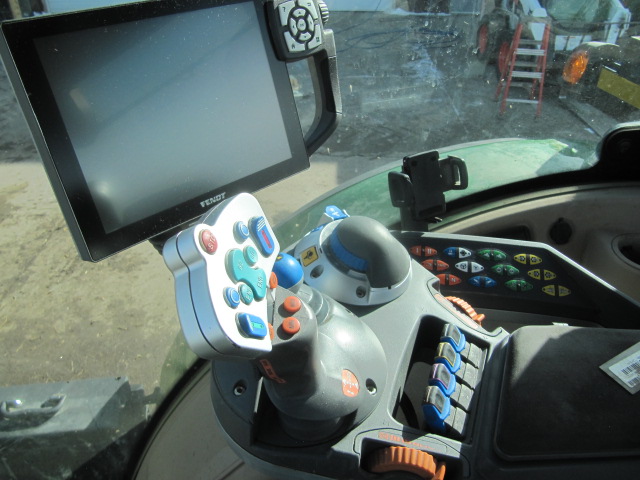 2019 Fendt 718S4 Tractor