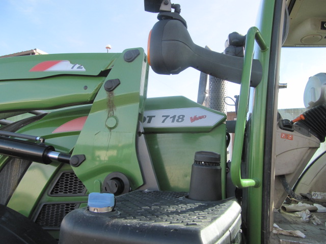 2019 Fendt 718S4 Tractor