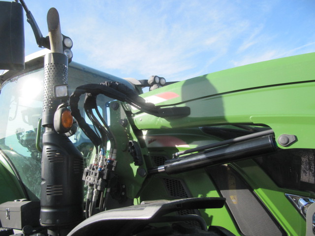 2019 Fendt 718S4 Tractor