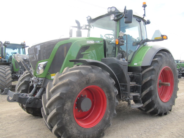 2022 Fendt 824S4 Tractor