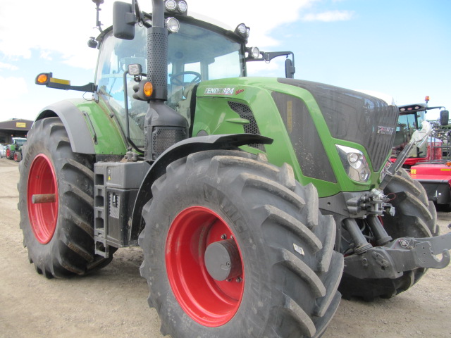 2022 Fendt 824S4 Tractor