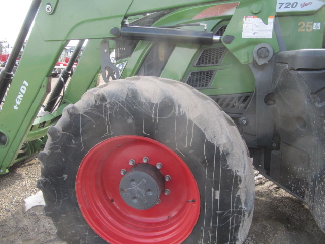 2016 Fendt 720S4 Tractor