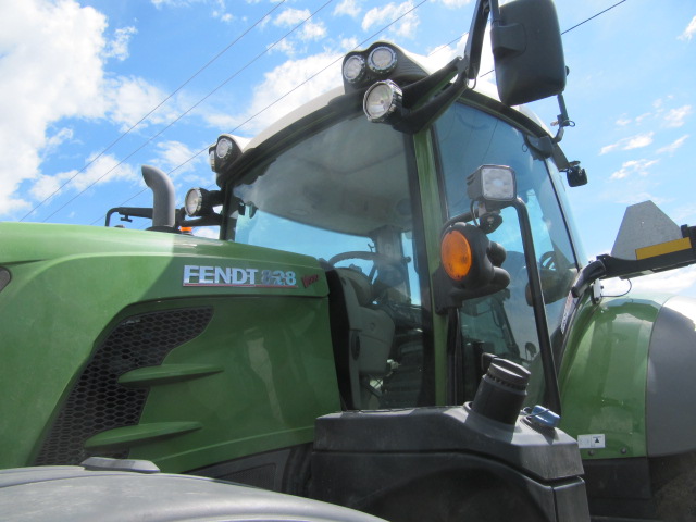 2022 Fendt 828S4 Tractor