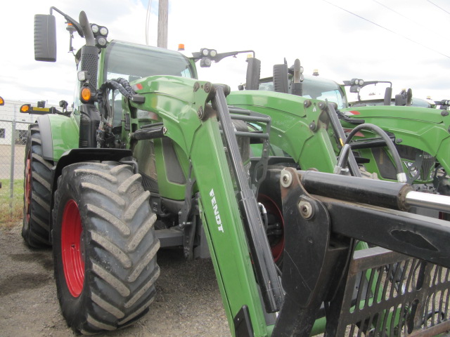 2021 Fendt 724S4 Tractor