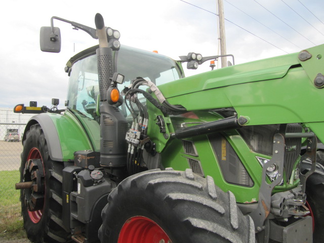 2016 Fendt 724S4 Tractor