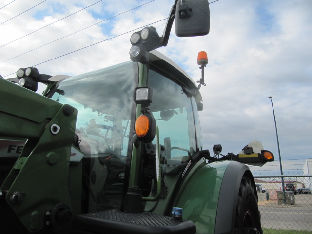 2016 Fendt 724S4 Tractor