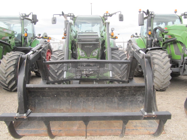 2016 Fendt 724S4 Tractor