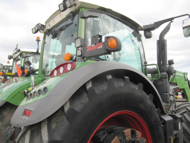 2016 Fendt 724S4 Tractor