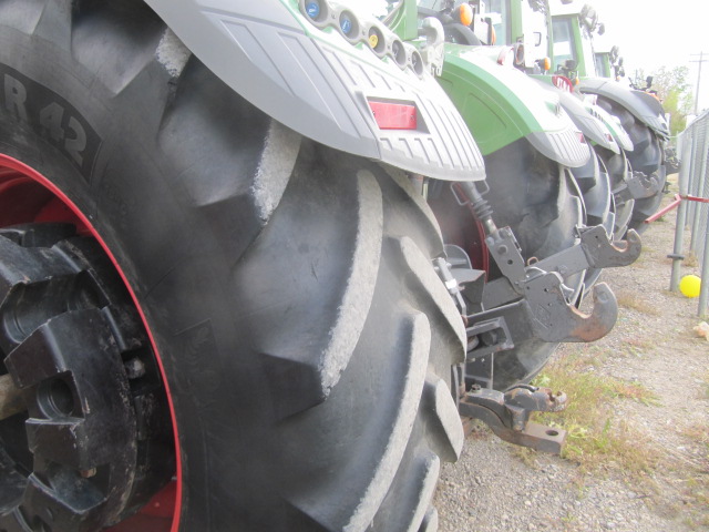 2016 Fendt 724S4 Tractor