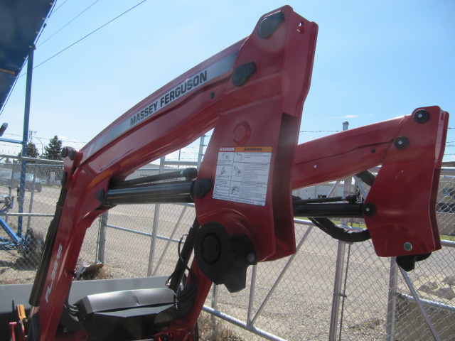 2018 Massey Ferguson FL3615 Loader