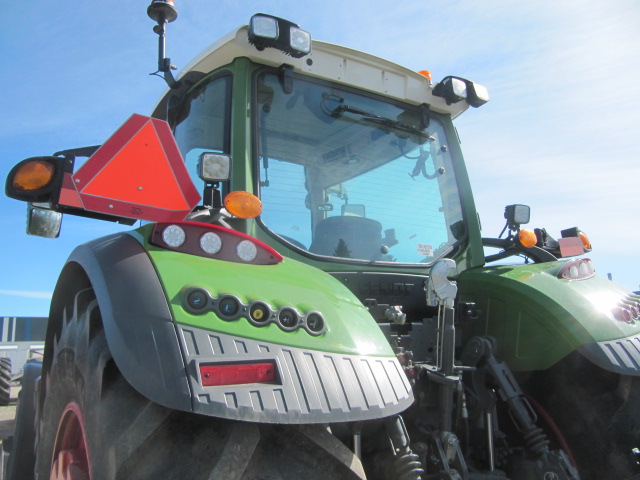 2021 Fendt 716 Gen6 Tractor