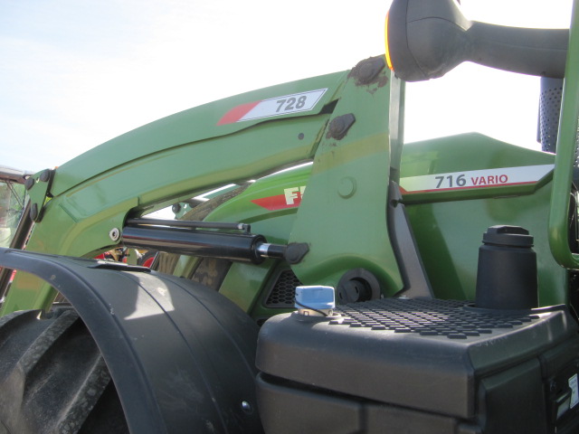 2021 Fendt 716 Gen6 Tractor