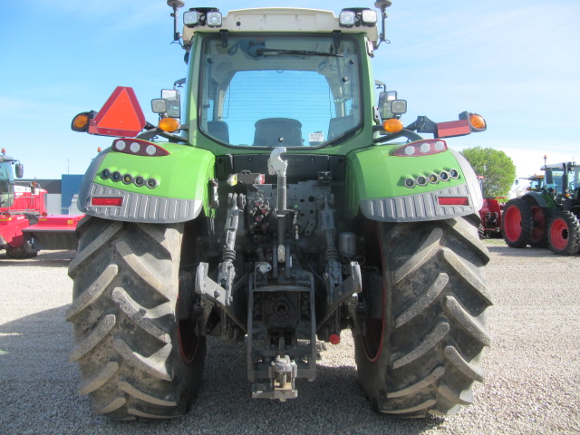 2021 Fendt 716 Gen6 Tractor