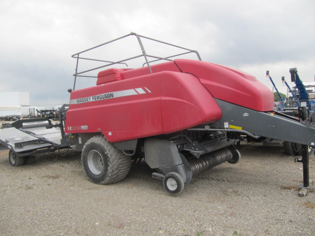 2013 Massey Ferguson 2170 Baler/Big Square