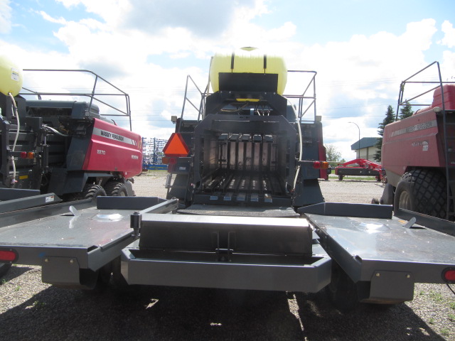 2014 Massey Ferguson 2270 Baler/Big Square