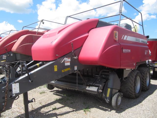 2014 Massey Ferguson 2270 Baler/Big Square