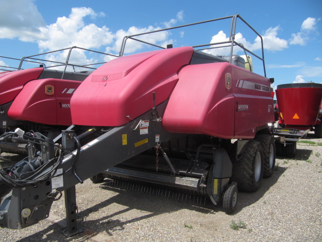 2014 Massey Ferguson 2270 Baler/Big Square