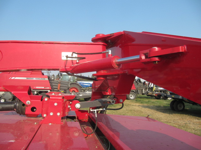 2017 Massey Ferguson 1383 Mower Conditioner