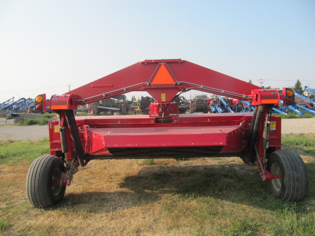 2017 Massey Ferguson 1383 Mower Conditioner