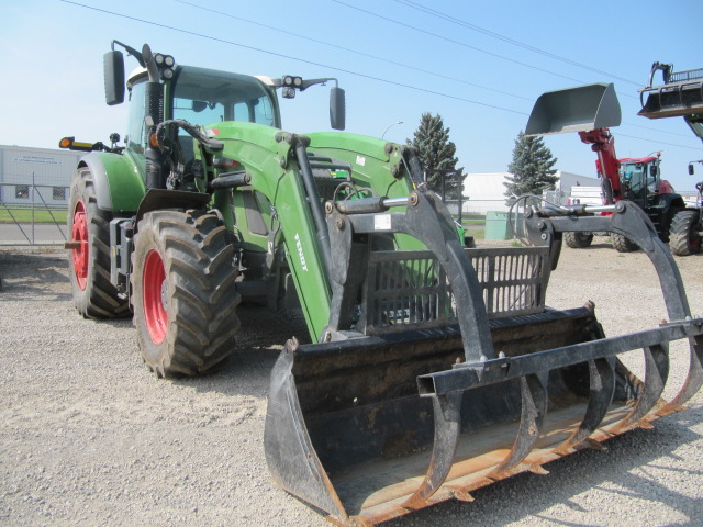 2021 Fendt 716 Gen6 Tractor