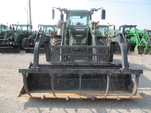 2021 Fendt 716 Gen6 Tractor