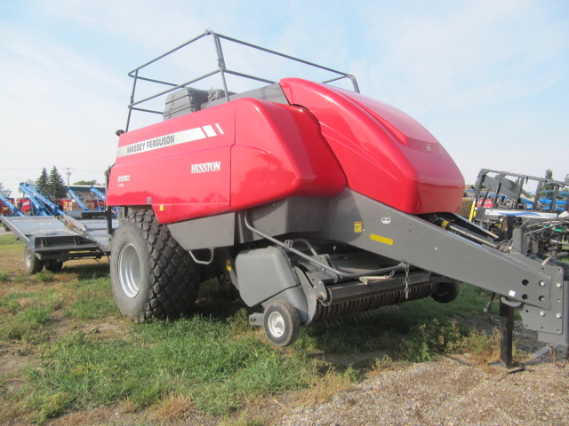 2021 Massey Ferguson 2290 Baler/Square