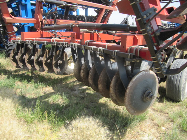 2013 Buhler Farm King 6650 Disk