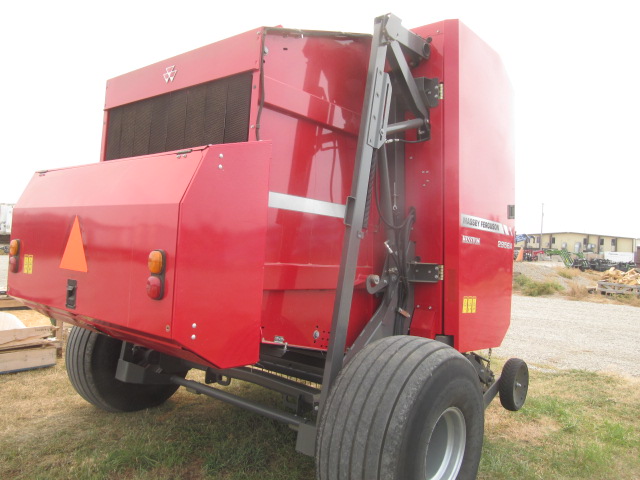 2022 Massey Ferguson 2956A Baler/Round