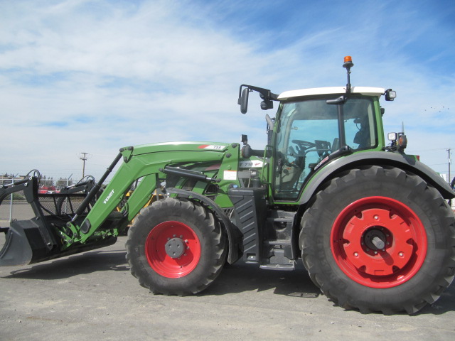 2020 Fendt 718S4 Tractor