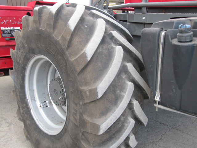 2015 Massey Ferguson WR9870 Windrower