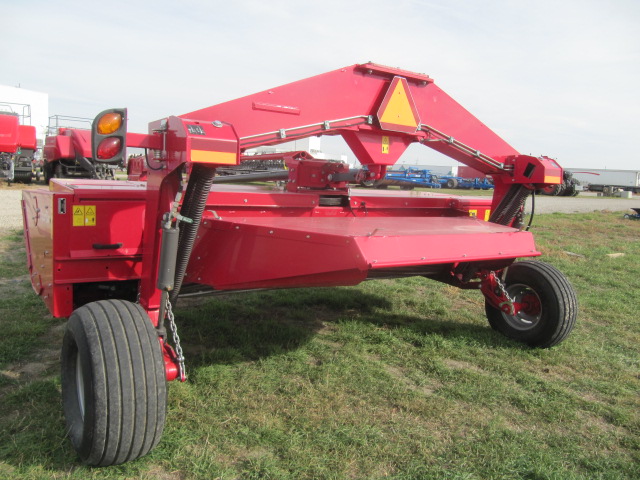 2018 Massey Ferguson 1383 Mower Conditioner