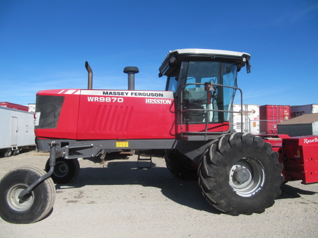 2015 Massey Ferguson WR9870 Windrower