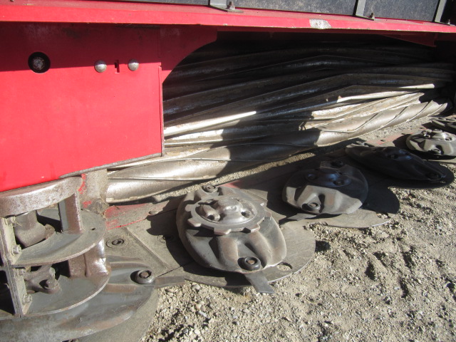 2015 Massey Ferguson WR9870 Windrower