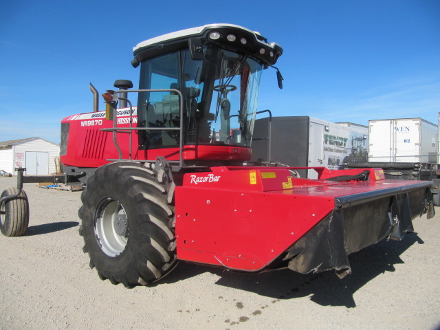 2015 Massey Ferguson WR9870 Windrower