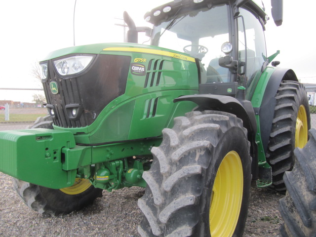 2015 John Deere 6175R Tractor