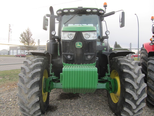 2015 John Deere 6175R Tractor