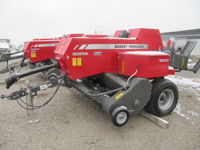 2022 Massey Ferguson 1840 Baler/Square