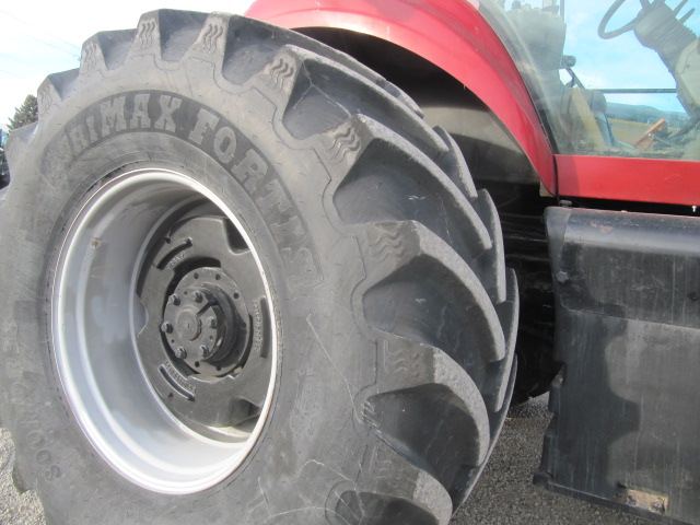 2010 Case IH Magnum 245 Tractor