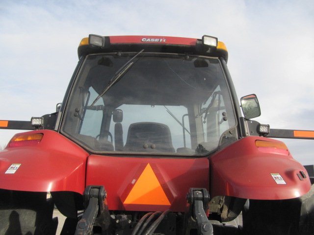 2010 Case IH Magnum 245 Tractor